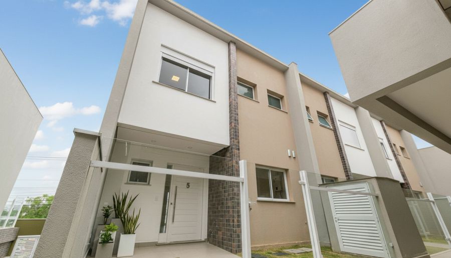 Sobrado em Condom�nio - Venda - Bom Retiro - Curitiba - PR